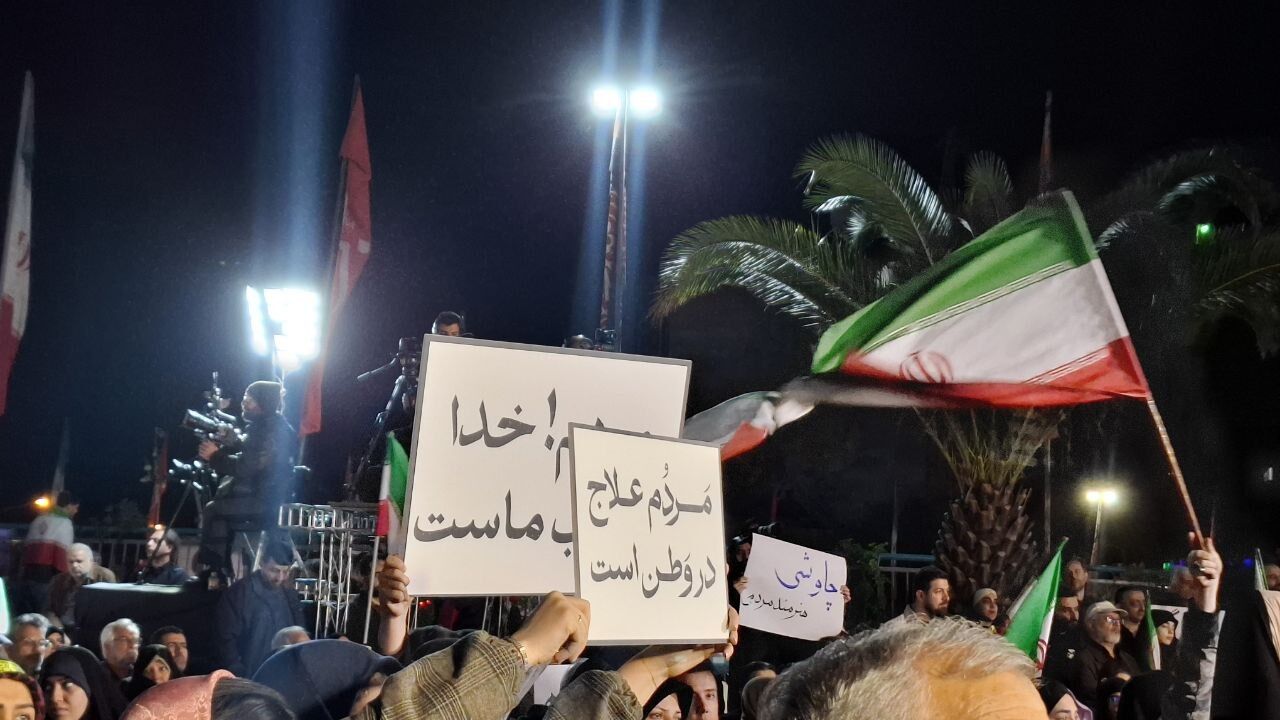 محسن چاوشی «چهره سال هنر انقلاب‌ اسلامی» شناخته شد