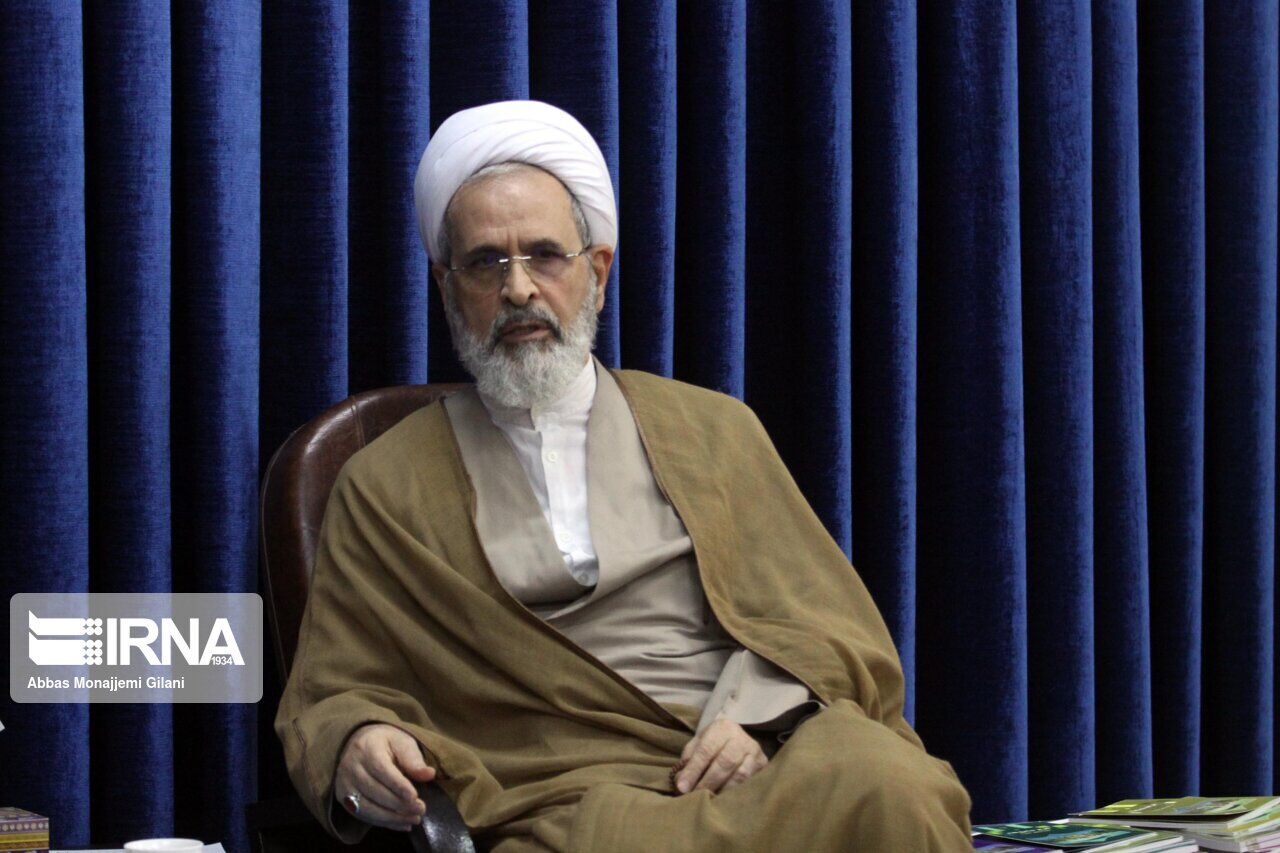 اعرافی: تنگه هرمز باید کاملا تحت کنترل نیروهای مسلح ایران باقی بماند