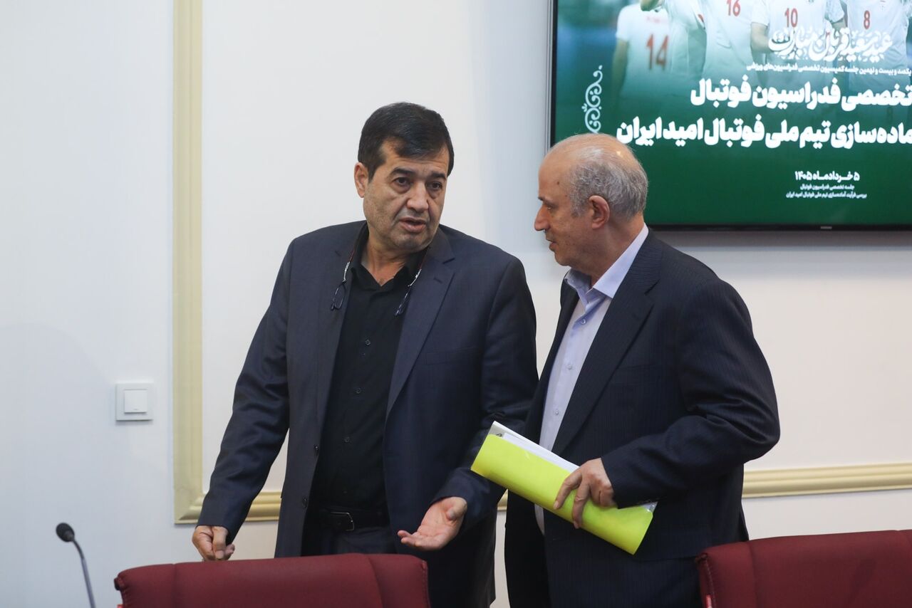 تاج: فیفا را مسئول صدور ویزا می‌دانیم/ مشکلات مالی تیم ملی را آزار می‌دهد