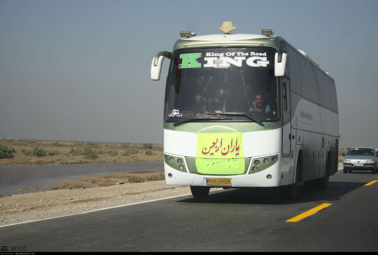 اتوبوس‌های زائران اربعین در مسیر هرمزگان به شلمچه سوخت تشویقی می‌گیرند