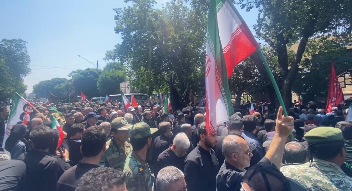 خودمان تبریز، قلب مان در تهران