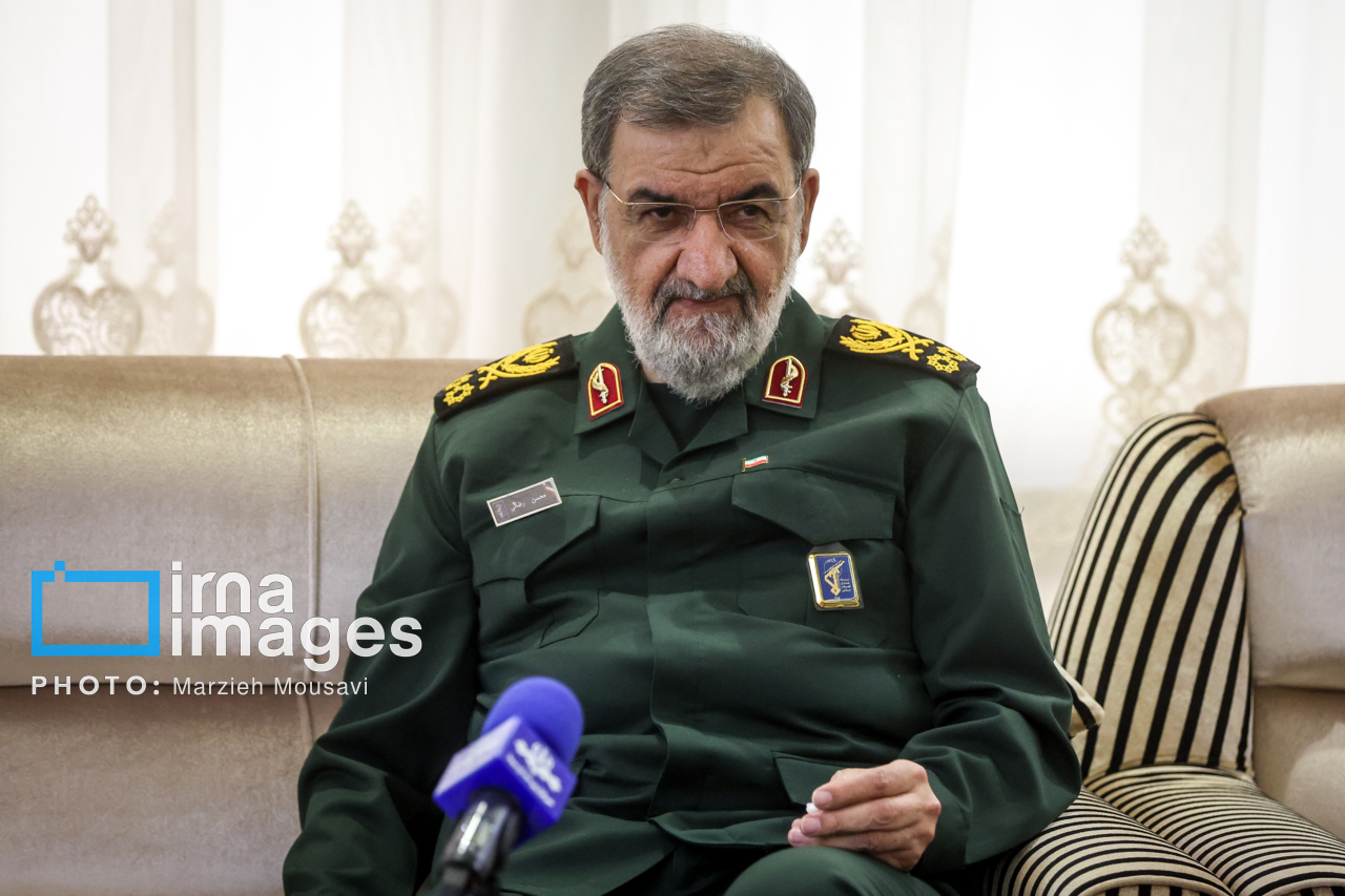 دبیر شورای عالی امنیت ملی: به نظم پساآمریکایی در خلیج فارس خوش آمدید